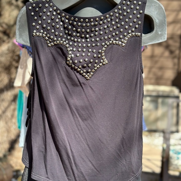 Double D Ranch Tank - Picture 2 of 3